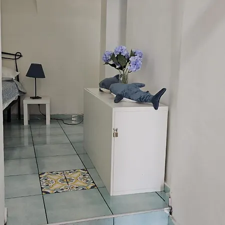 Lungomare Caracciolo Mon Appartamento *