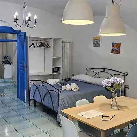 Апартаменты Lungomare Caracciolo Mon