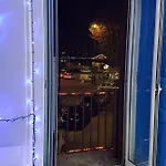 Lägenhet Lungomare Caracciolo Mon