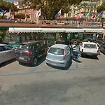 Lägenhet Lungomare Caracciolo Mon *